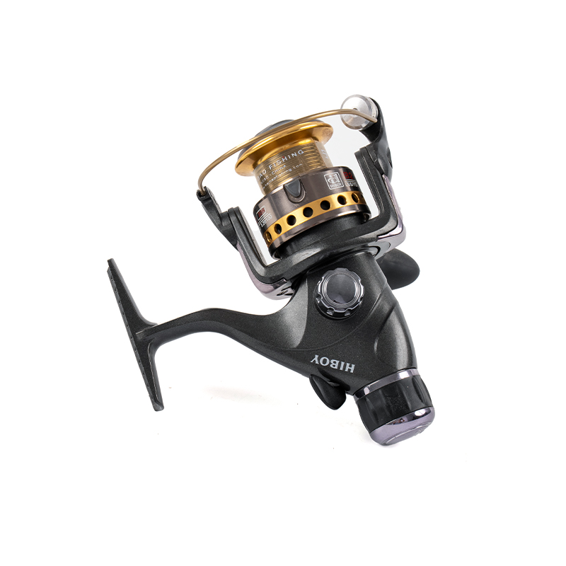 High resistance ultra compact spinning reel