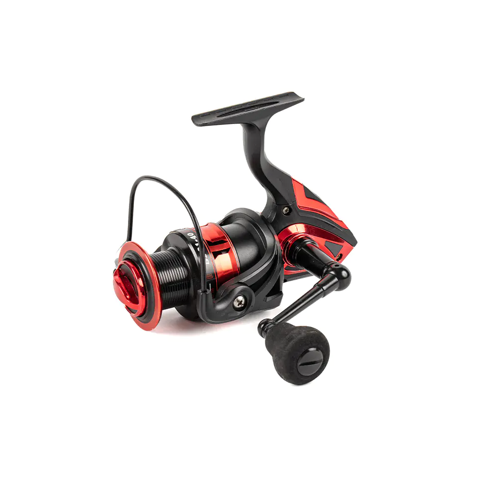 What role does the anti-reverse feature play in the operation of a spinning reel?