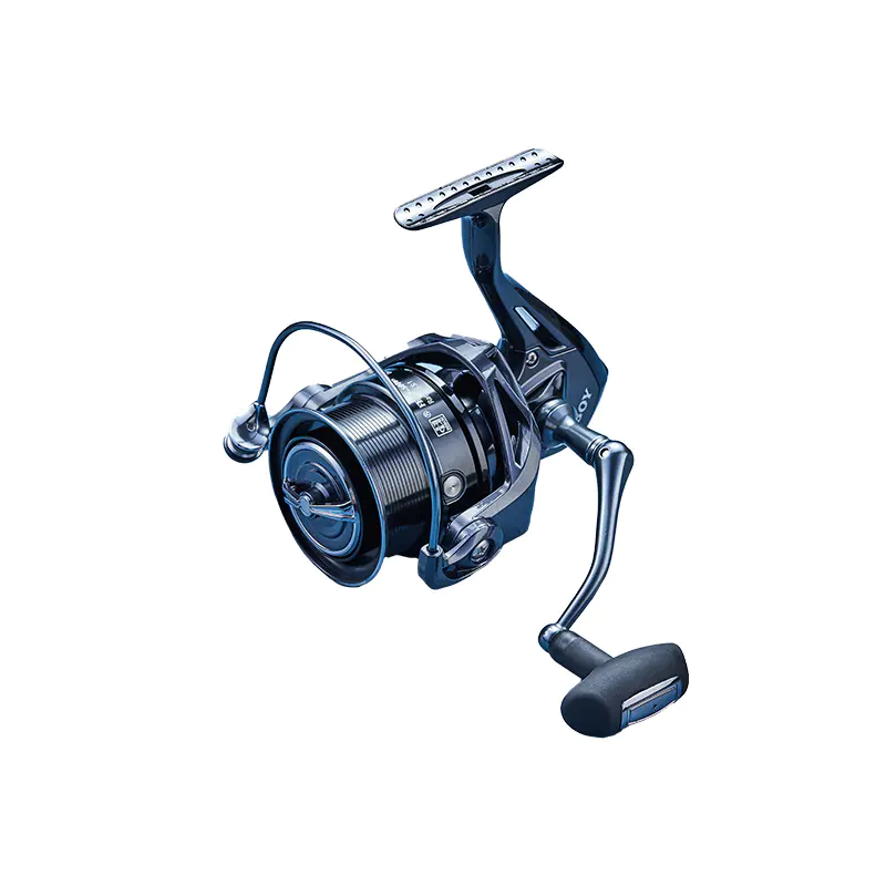 What is the significance of the retrieve speed in a feeder reel, and how does it affect fishing performance?