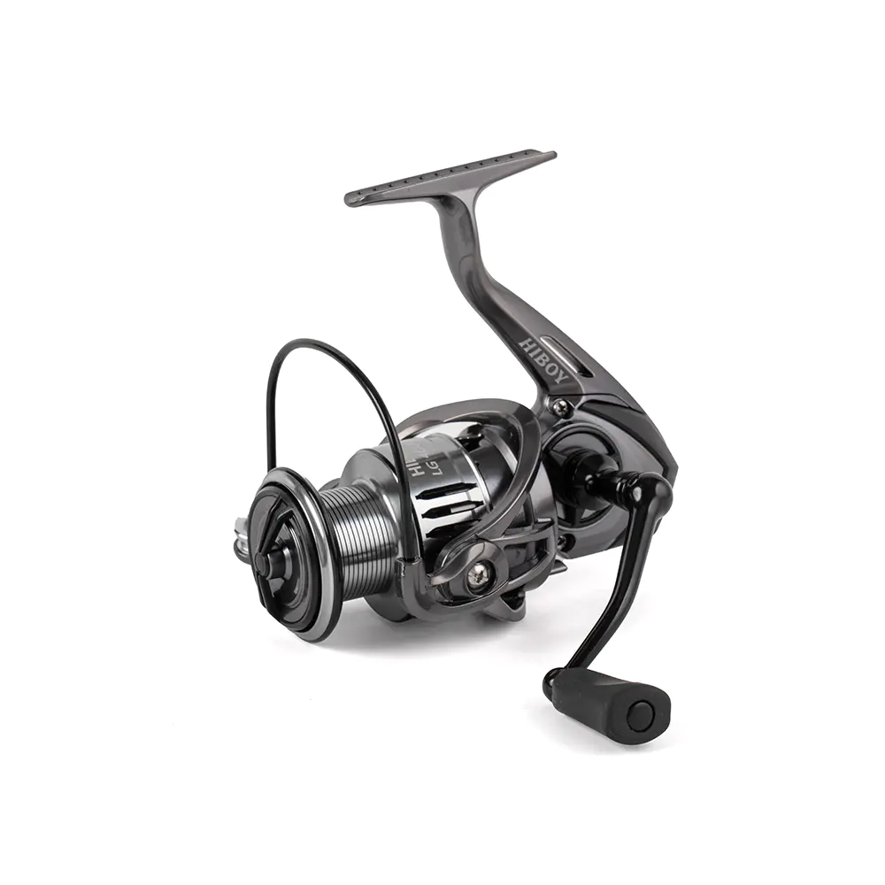 What are the key features of an ultra-light air rotor spinning reel that make it suitable for freshwater fishing?